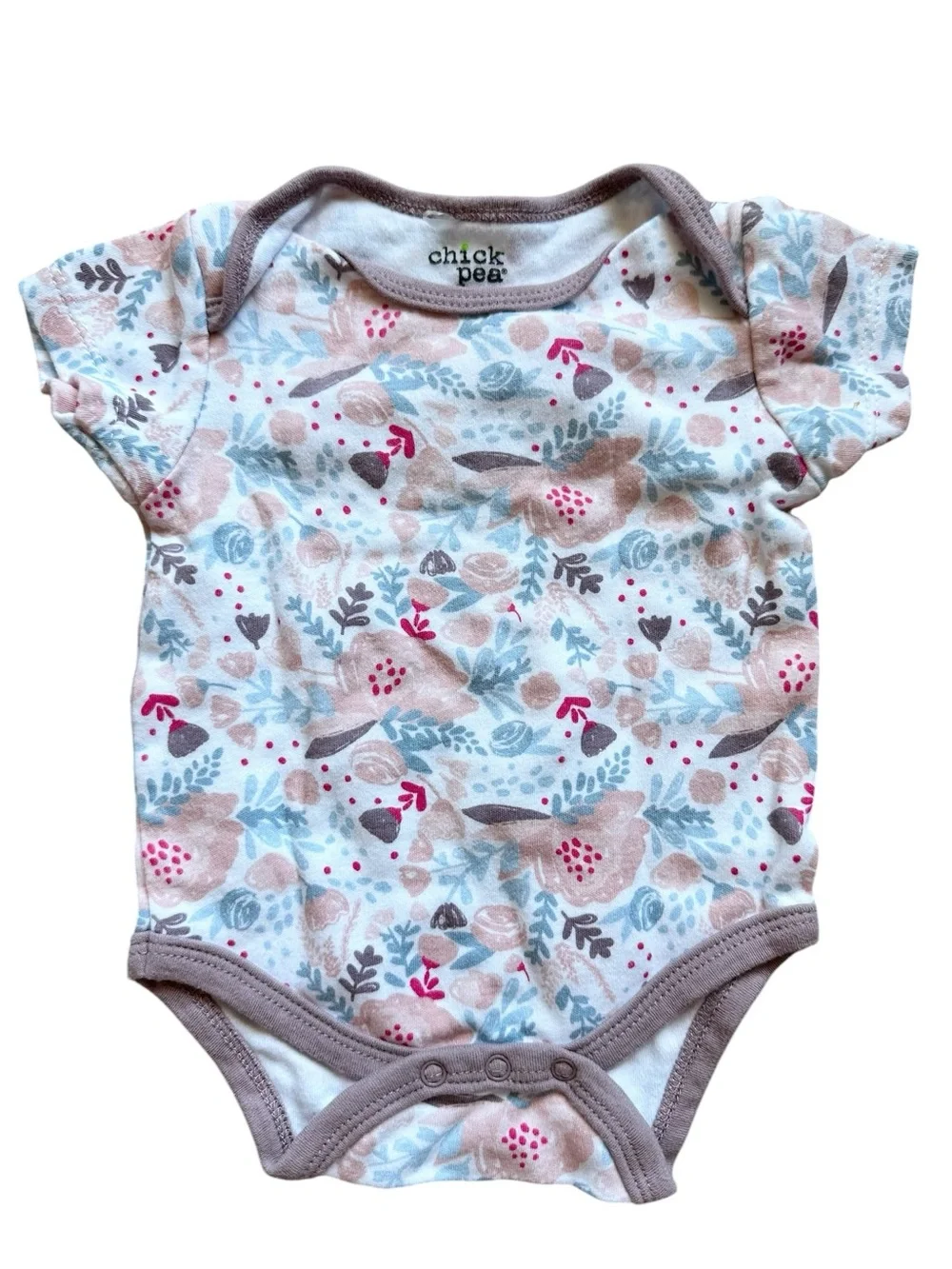 Baby girl 14 piece bodysuit clothing lot in various brands size 3-6 months
